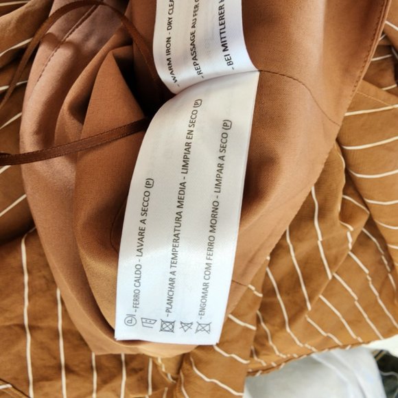 C/MEO Collective top sleeveless cropped tent tan and white size 8 - Picture 7 of 9